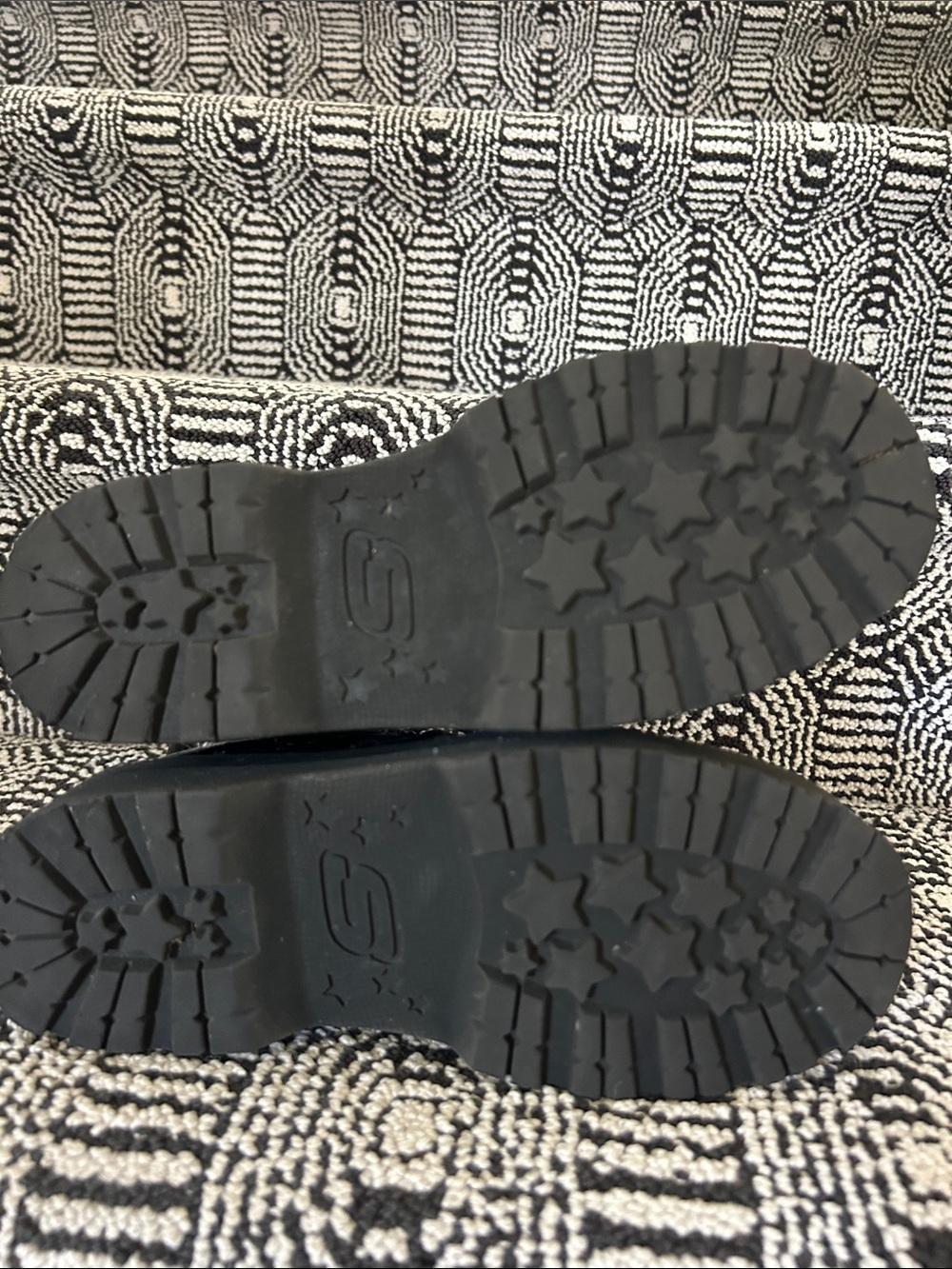 Skechers Black Patent Platform Boots - Picture 9 of 9